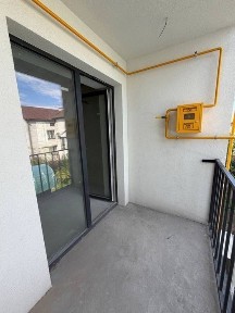 2-км кварт, 58,6м2, здано, є газ, 2 км до центру, бічна Варшавська