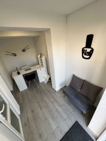 Продаж міні-салону 10 м² | ЖК <a href='/newbuilding/6805/view/zk-budova-medova'>Будова Медова</a>