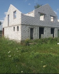 Продам недобудово Довжик