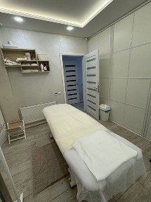 Оренда кабінету масажу, оренда кушетки, зони для перманентного макіяжу або нарощування вій