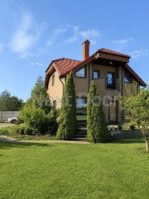 Час комфорту в Новосілках вул. Лугова: перша лінія Десни та повний сервіс