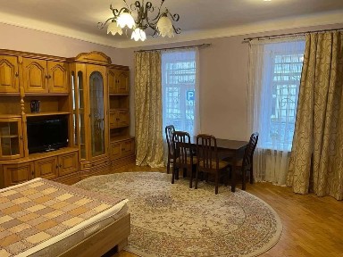 Оренда 1 кімнатої квартири вул Личаківська ( Дашка )