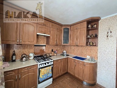 Продажа 3-комнатной квартиры 79 м², Победы ул.