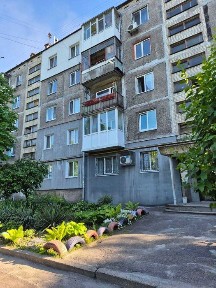 Квартира с 