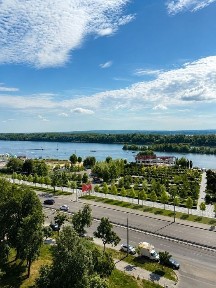 Продам видову квартиру