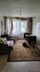 Продається 2-кімнатна кв. 47м² 1/5 в с. В. Круча