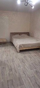 здам 1 кімнатну квартиру Інгульський район, вул Космонавтів, зупинка Світанок, 4 поверх, газовий водоначрівач та газплита, гарний стан