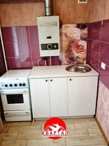 Продается 1 комн. квартира в центре города, пл. Фестивальная