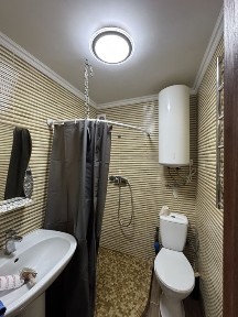 Власник. Здам однокімнатну кв, вул. Калнишевського. Готова для заселе