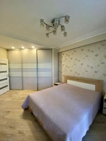 Київ, Солом'янський, вулиця Академіка Шалімова 35а
