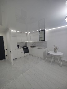 Продаж 2-кімнатної квартири на Бамі