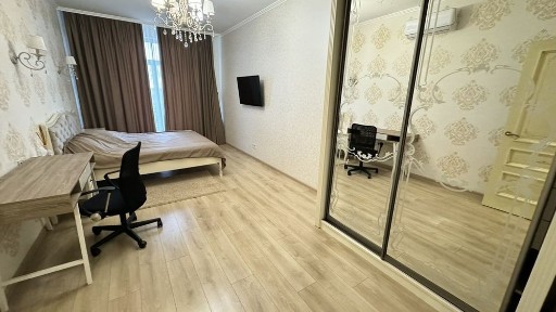 Французский бульвар/Леонтовича. ЖК <a href='/newbuilding/1178/view/zk-beletaz'>Бельэтаж</a>. От 1 месяца