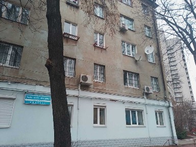 Нежитлове приміщення площею 89,8 кв. м у м. Суми, вул. Соборна