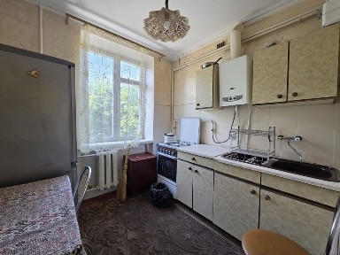 Оренда 2х кімнатної, ПРОСПЕКТ НЕЗАЛЕЖНОСТІ (СПОРТТОВАРИ), МЕБЛІ та ТЕХНІКА, є комірка!