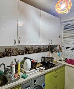 Продаж 2кв. біля ТРК України Салтовка пр. Тракторобудівників Салтівка