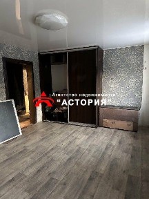 Продаж будинку по вул. Депутатська