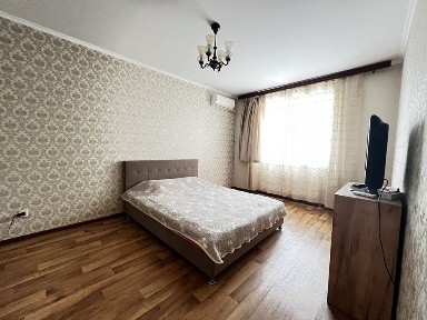 Оренда 1 кімн квартири по Пр Перемоги 119а. Центр. Автономка. Командировочні.