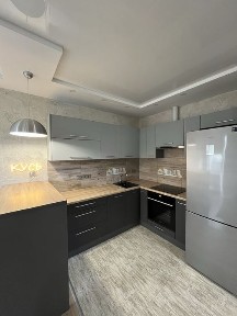 Київ, Святошинський, вулиця Львівська 11