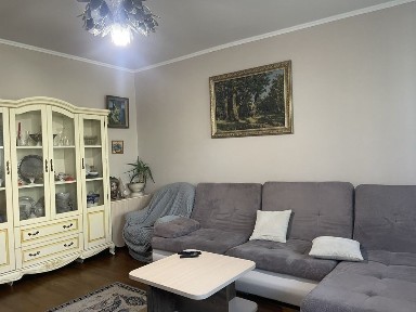 Продам 3х кімн кв Довженко Автномка