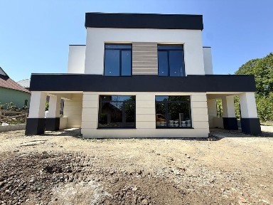 Чернівецька область, Чернівці