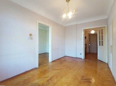 Продам 3-кімн квартиру 56м Печерськ Іоанна Павла ІІ, 19 Сталінка Лифт