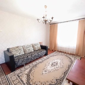 Продаю 1 к. кв-ру на Сухом Фонтане 5/9