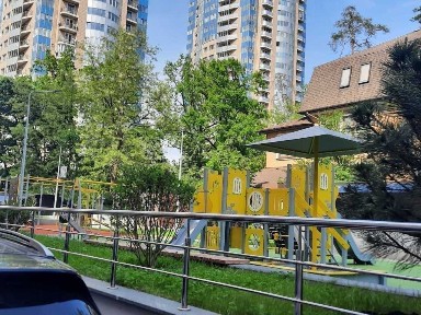 Продаж 2-кімнатної квартири 76.9 м², Мальовнича вул., 3