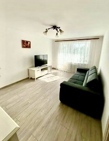 Рівне, Карнаухова 41