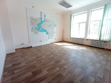 Офісний центр 883 м² у золотому трикутнику трафіку: р-н Анголенка