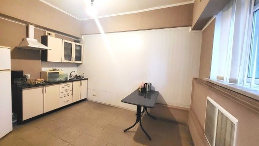 Продаж приміщення ЧЕРВОНА ЛІНІЯ вул. Південно-Українська буд. 3