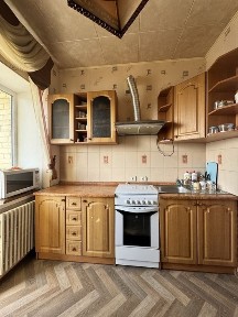 Продам 1 кімнатну квартиру Одеська Аерокосмічний