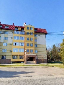 Продаж просторої 2-к квартири 120 м2 в новобудові біля парку