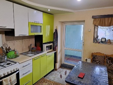 Продаж частини будинку в с. Велика Березовиця, Тернопільський район.