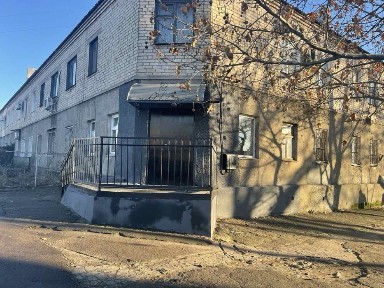 Здається приміщення ріг Новосельської та пров. Корабелів