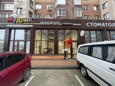 Комерційне приміщення 70 кв. м. Жк «Полісся»