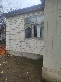 Продаж частини будинку в місті Сміла, центр міста.