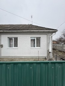 Продаж частини будинку