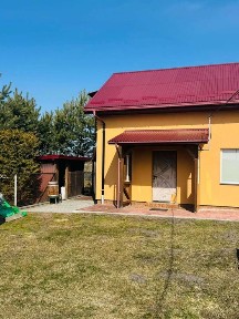Дачний будинок з сауною та водоймою у Родатичах, Львівська обл. Ціна 60 000$