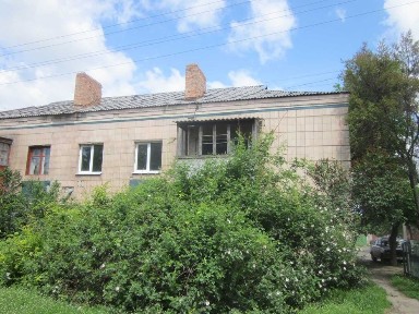 1-кімн. кв Кіровоградська обл., смт. Новгородка, вул. Дружби, 118, кв. 7