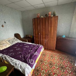 Продам частину будинку в районі Шкільного