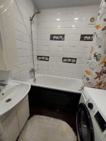 Продаж 2-кімнатної квартири 50 м², Квартальна (Гладкова), 45
