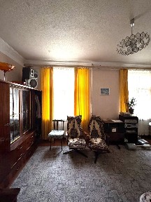 Дніпропетровська обл., м. Новомосковськ, Героїв пл., 8