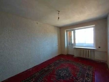 Продаж 2 кімн Квартира м. Золотоноша