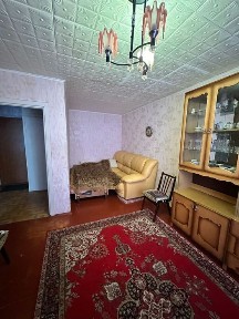 Продається 1- кімнатна квартира в Центрі