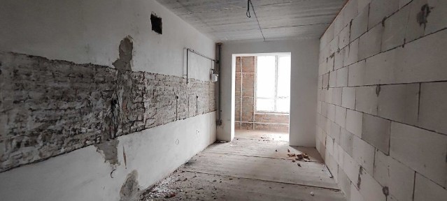 Велика двокімнатна квартира в новобудові. Будинок зданий в експлуатацію