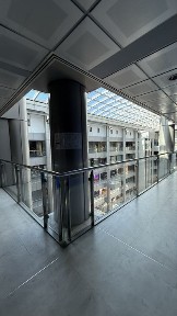 Продам помещение в торговом центре Афины. Греческая площадь, центр