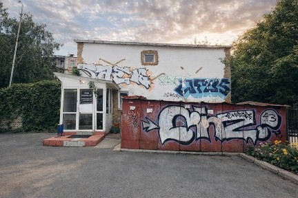 Здається в оренду комерційне приміщення вул. Січових Стрільців, 5