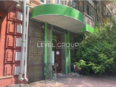 Оренда ЦЕНТР 220м2 Фасад вул. Богдана Хмельницького 84