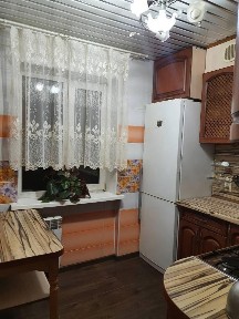 Дніпро, Александра Поля просп., 94Г
