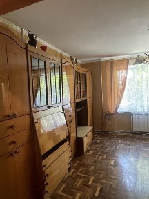 2 кім кв., 3 поверх 9 ти пов цегл буд. з інд опаленням. Вул Білогородська 45